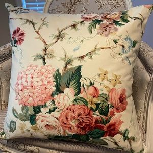 Custom decorative pillow Cowtan & Tout “Amberly” pattern